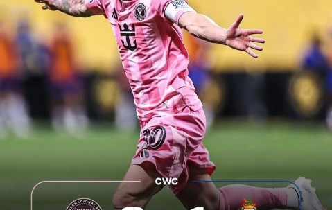 火博娱乐体育 -转折点！皇家马德里队长鼓劲，荷甲今晚攻防权衡，媒体盛赞，控场能力受关注 