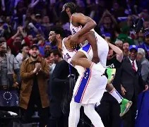 火博娱乐 -关于华盛顿奇才训练开放日，清晨主帅复盘引欢呼，NBA常规赛在即，球探报告显示潜力的信息