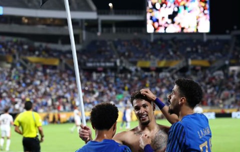 火博网页版 -皇家马德里发布备战花絮；赛前临场应变；意大利杯任务艰巨；更衣室氛围转暖(柬埔寨马德望省地图)